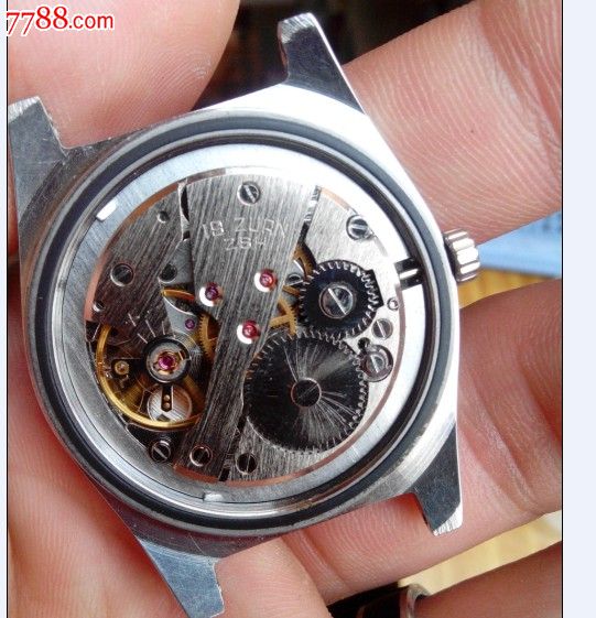 罕见鼓盘上海7120-1023,盘面9.98品,机芯10品