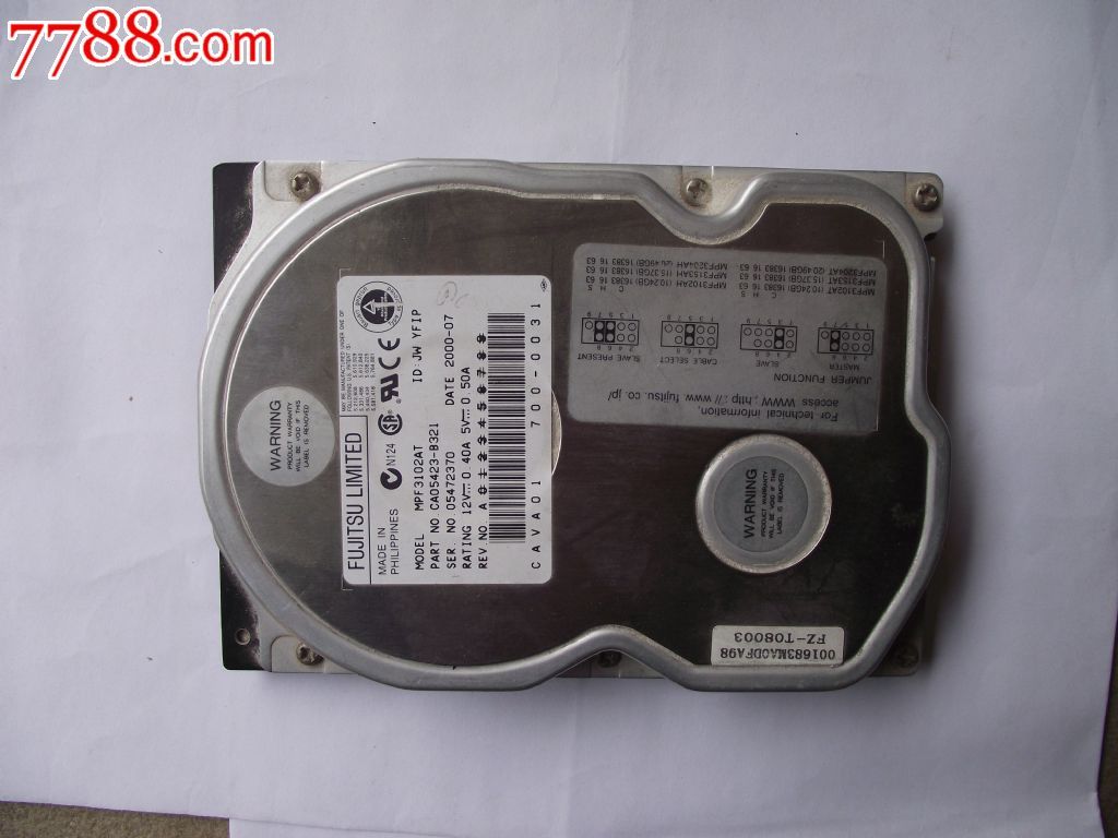 电脑硬盘富士通mpf3102at{10gb}