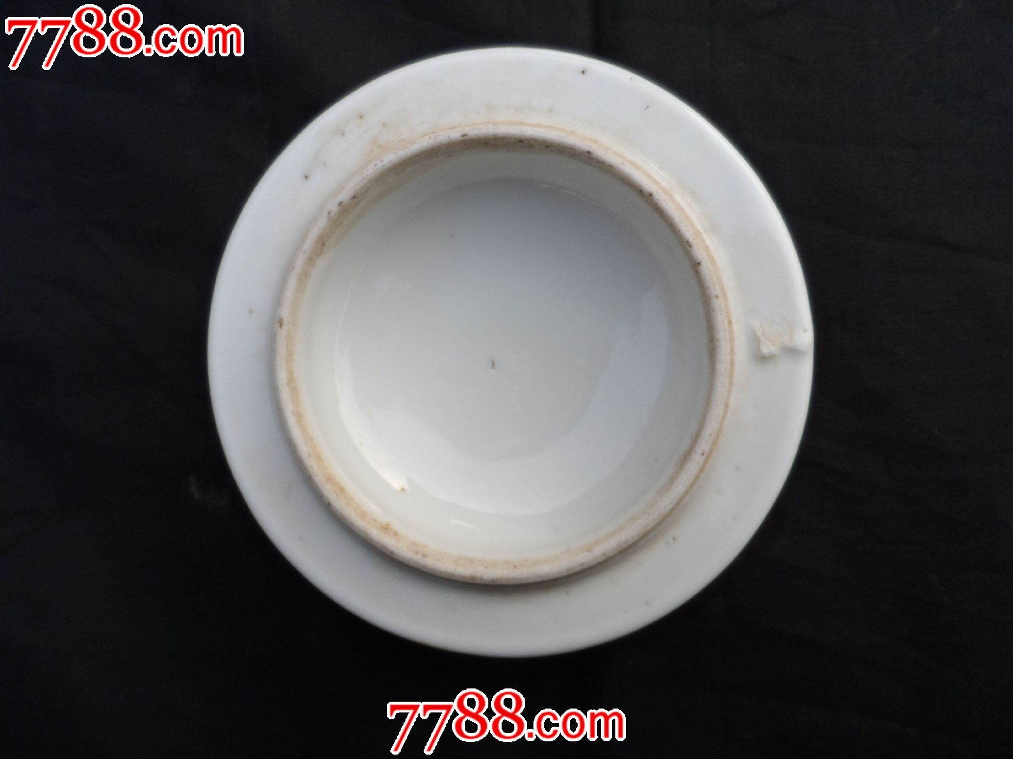 无钮的小将军罐盖子一组四个