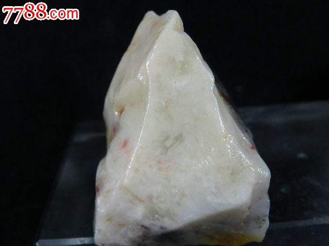 寿山芙蓉高山白水冻原石,实物细腻润滑,美观冷艳.