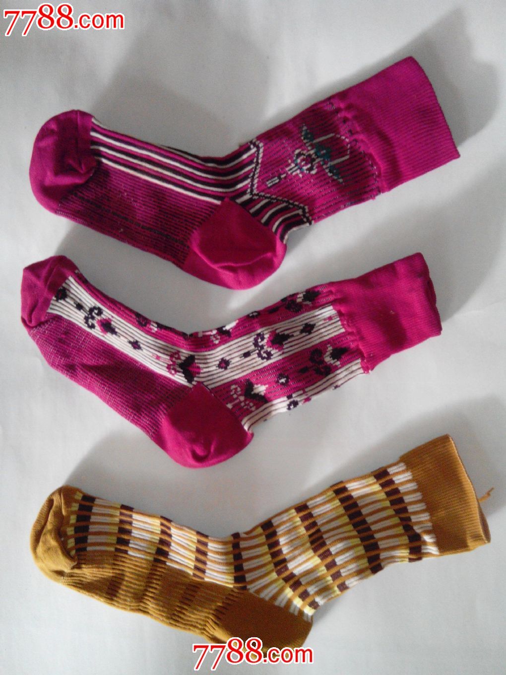 七八十年代尼龙袜子,未使用过的,包老,35只合售