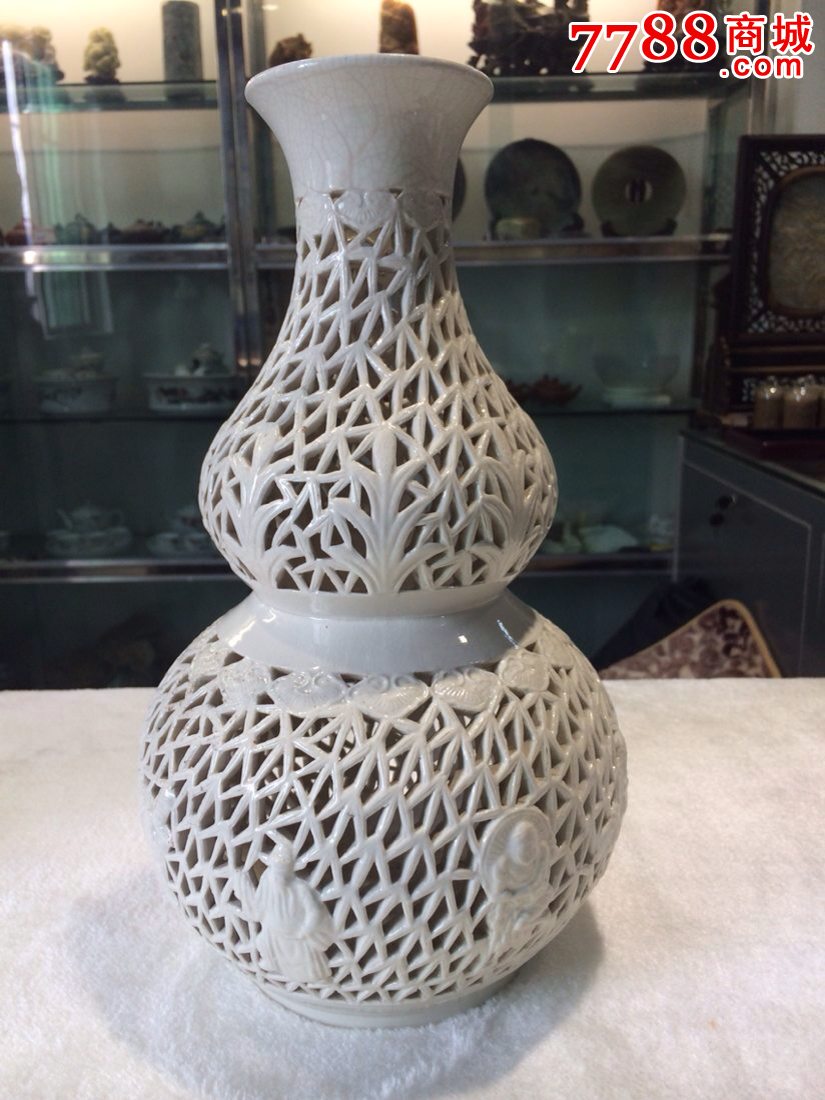 民国老枫溪《八仙通花葫芦瓶》.