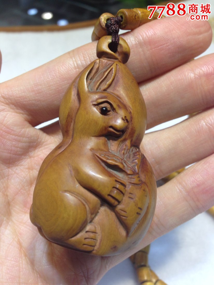 民国石川款黄杨木巧雕动物玉兔作品-木雕摆件-7788木艺