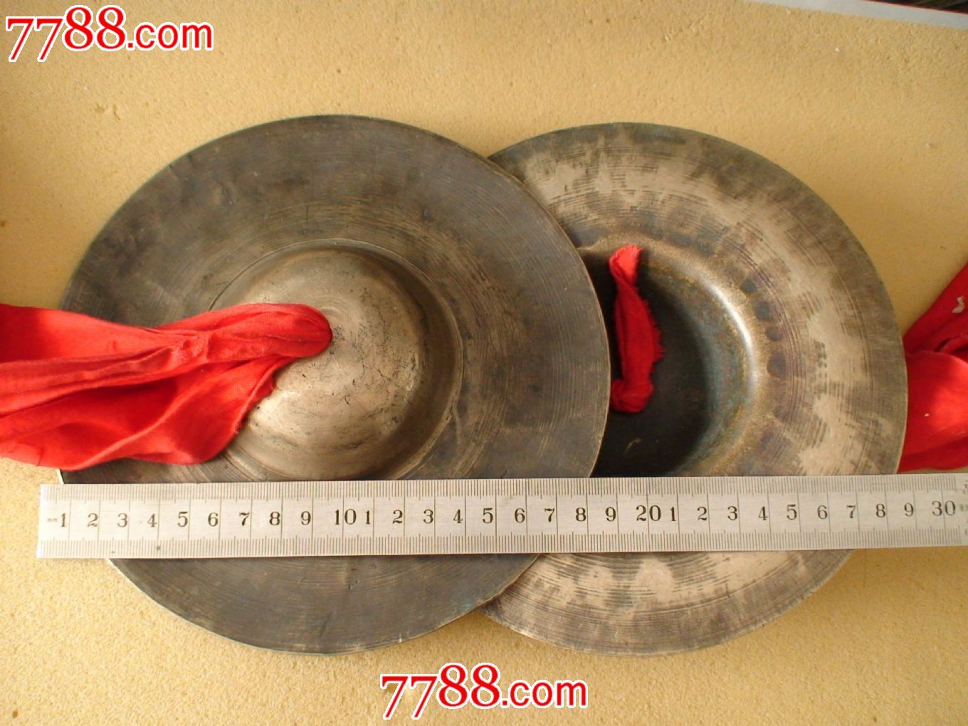 老铜钹一副