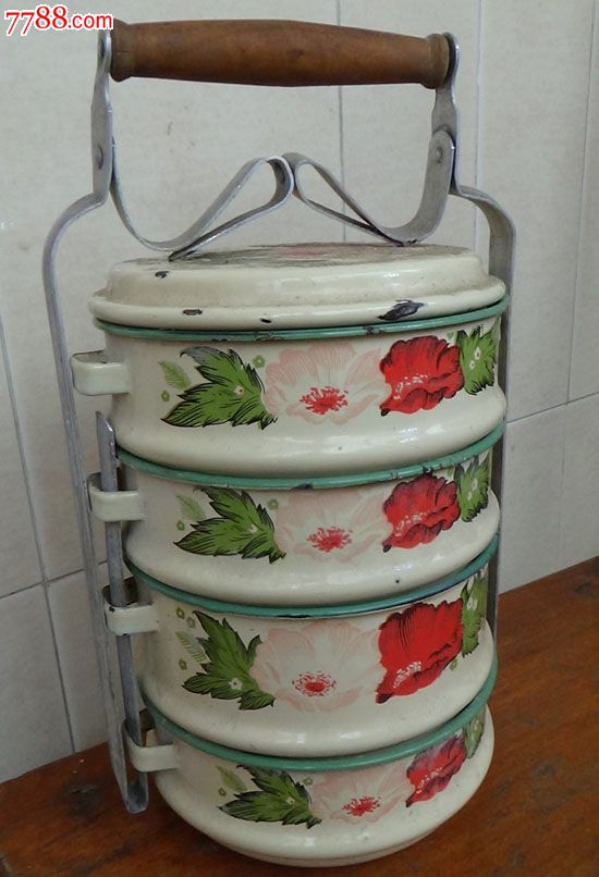 预订--手提四层老搪瓷组合式饭盒