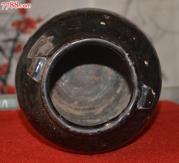 老黑釉双耳罐一只!