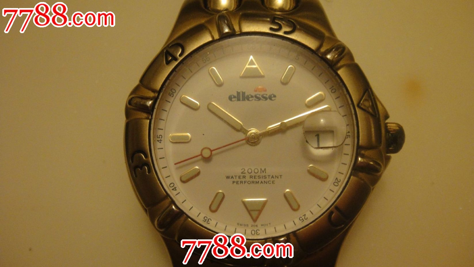 ellesse石英男表,200米防水