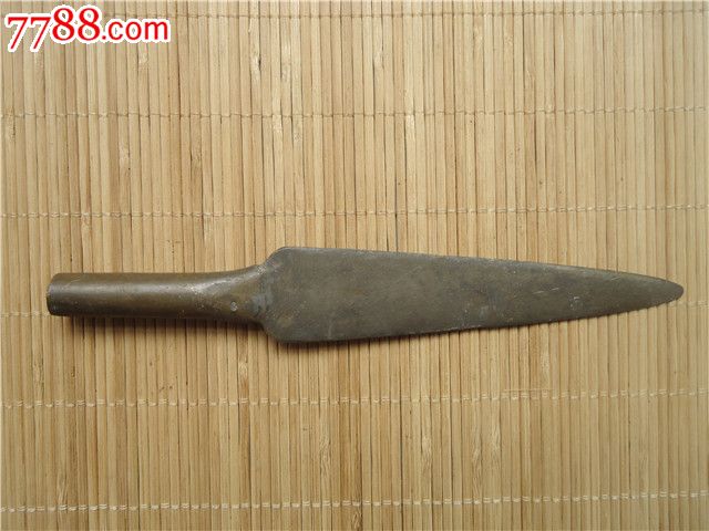 解放前后铜梭镖枪头