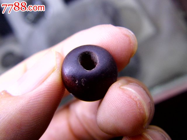 出土清代佛珠80粒左右