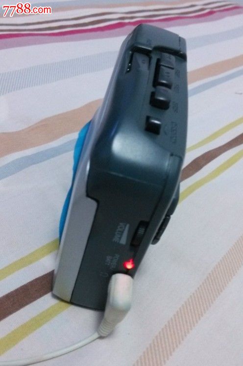 雷登223型磁带随身听自动翻带找回高中时的回忆