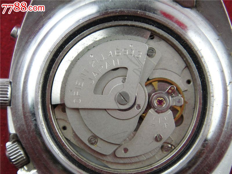 黄面全自动双狮海霸机械表机芯46943