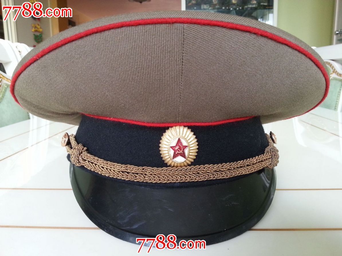 苏联炮兵和装甲兵常服帽