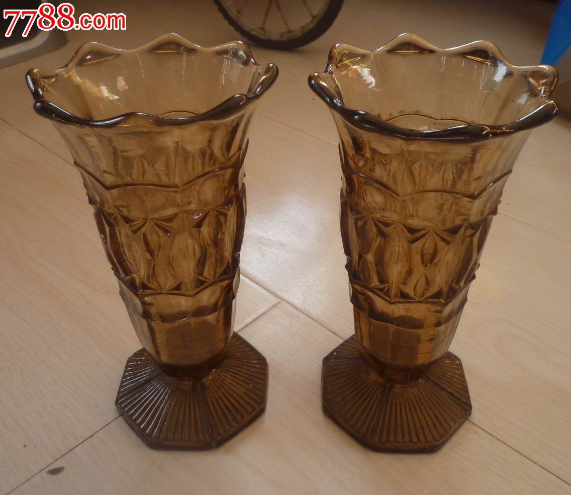 怀旧经典收藏民国老式玻璃茶色透明花瓶1对