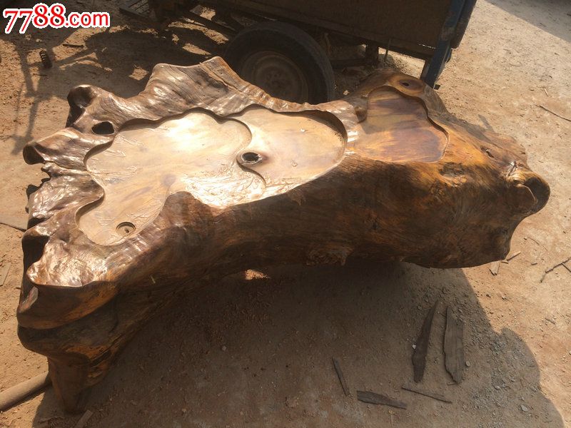 1056根雕黄龙木茶台金光招财三脚金蟾