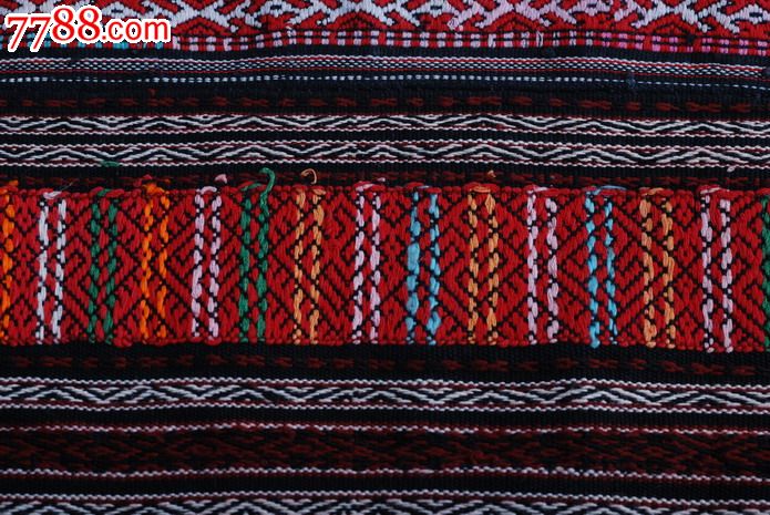 中国纺织"活化石"-海南黎族古董老黎锦-筒裙-人形纹2