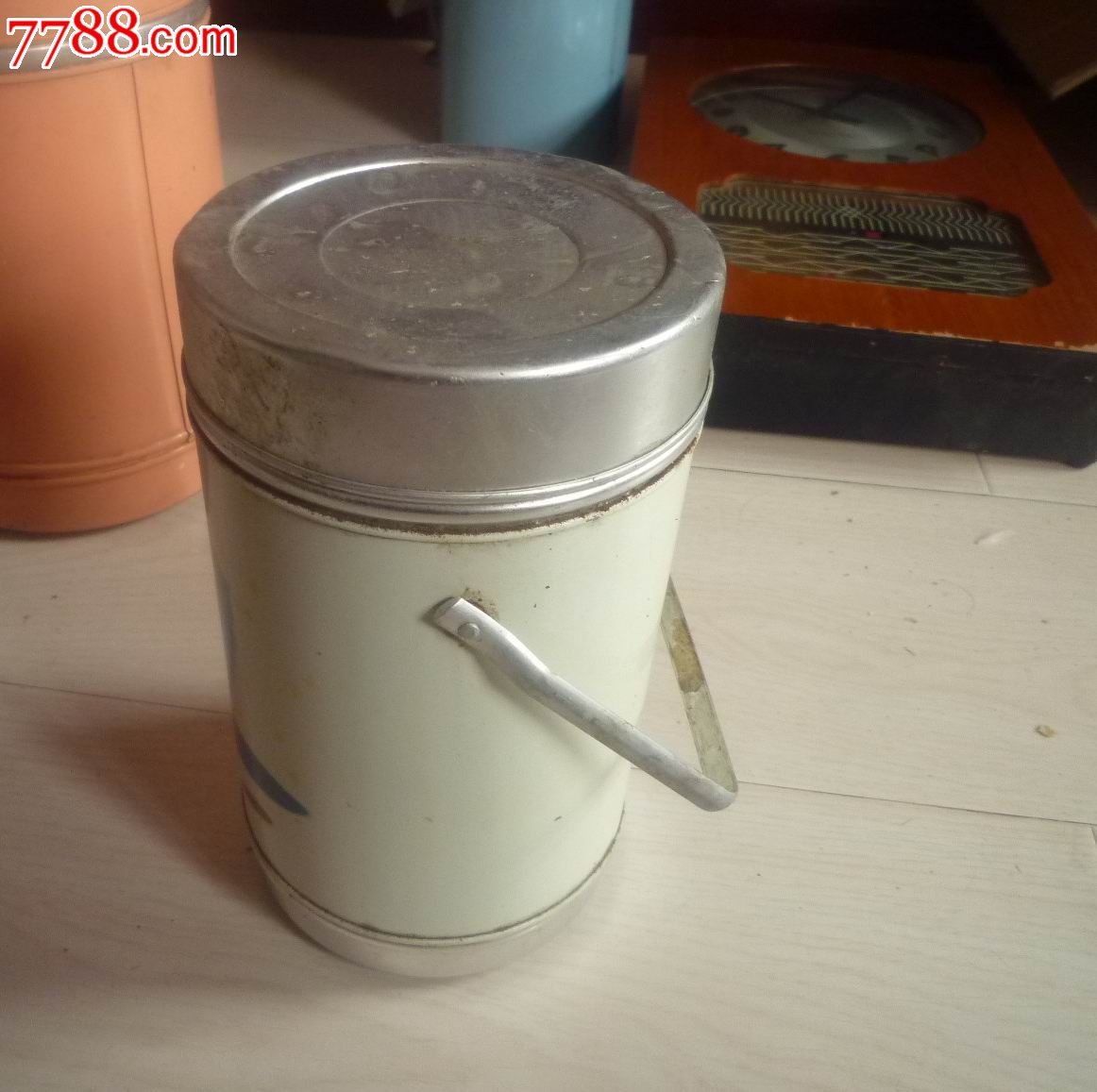 怀旧经典收藏七十年代雪山牌花卉白色保温冰棍桶