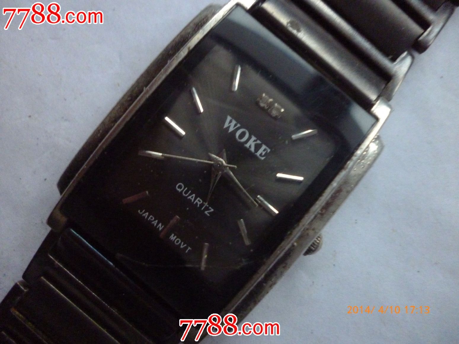 外国方形【woke】男士电子石英古董老表一块!【原装钨钢的折叠表带】